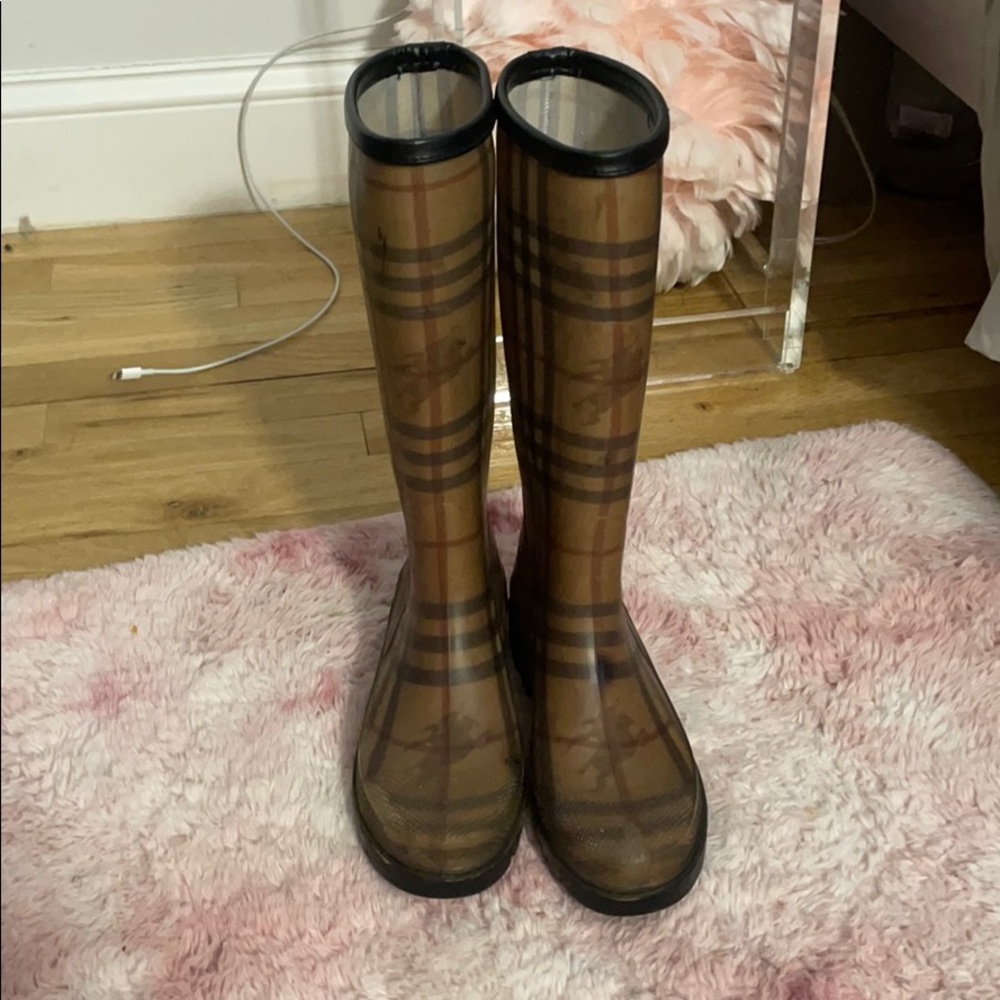 Burberry rain boots